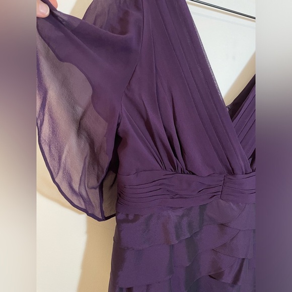 Adrianna Papell Silk Purple V-Neck Sleeveless Zipper Ruffle Formal Dress Size14W - Picture 7 of 12